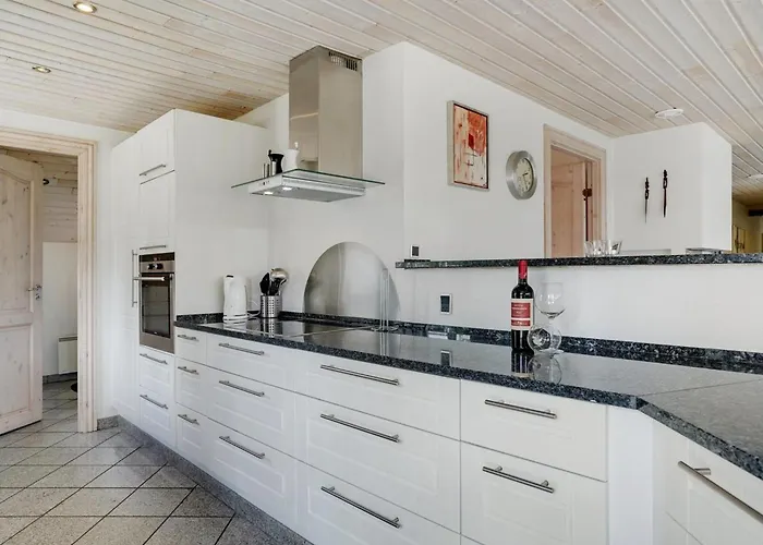 Casa vacanze Nana - 4km From The Sea By Interhome