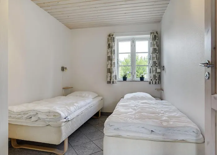 Casa vacanze Nana - 4km From The Sea By Interhome